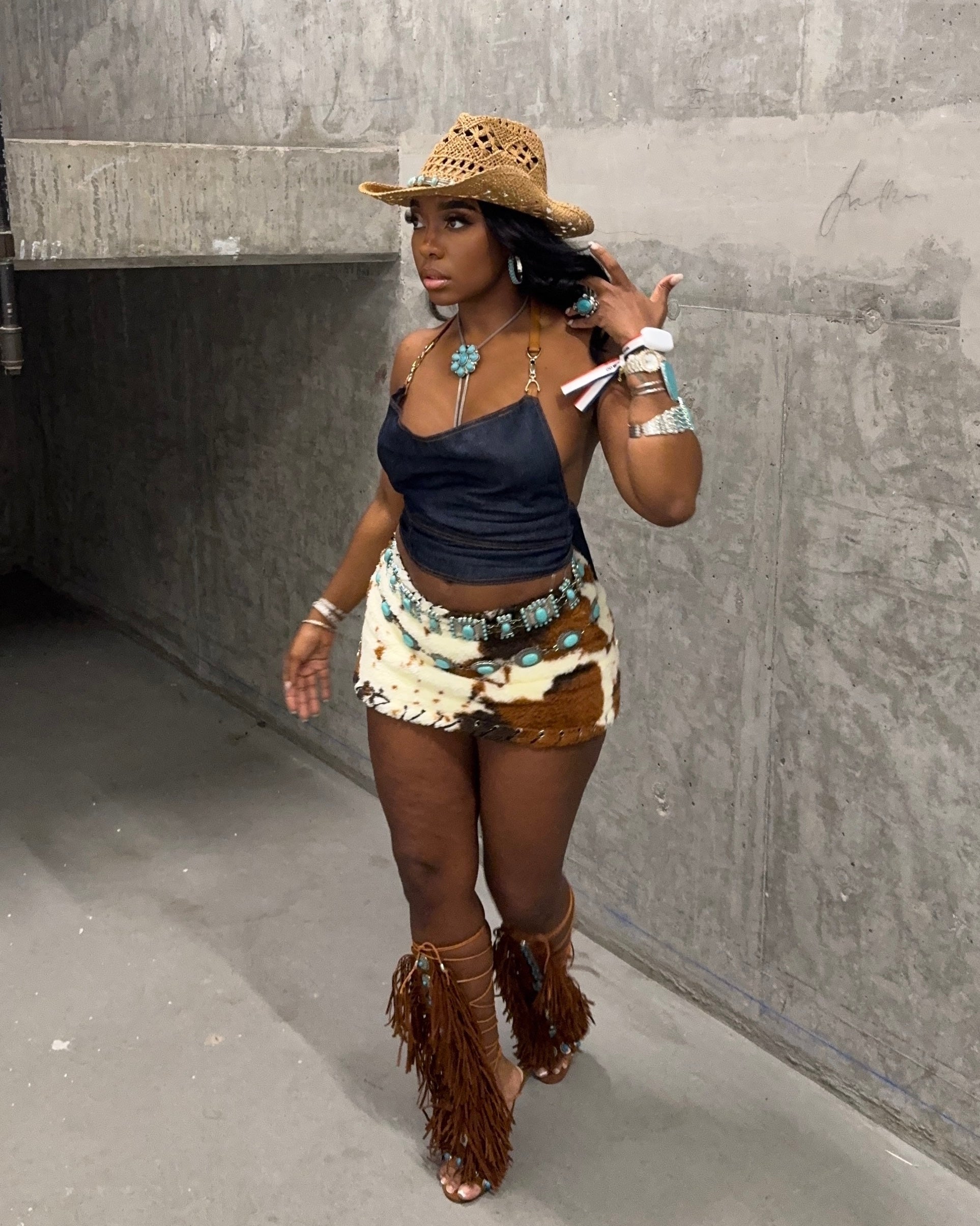 Glam Graze : Mini Skirt