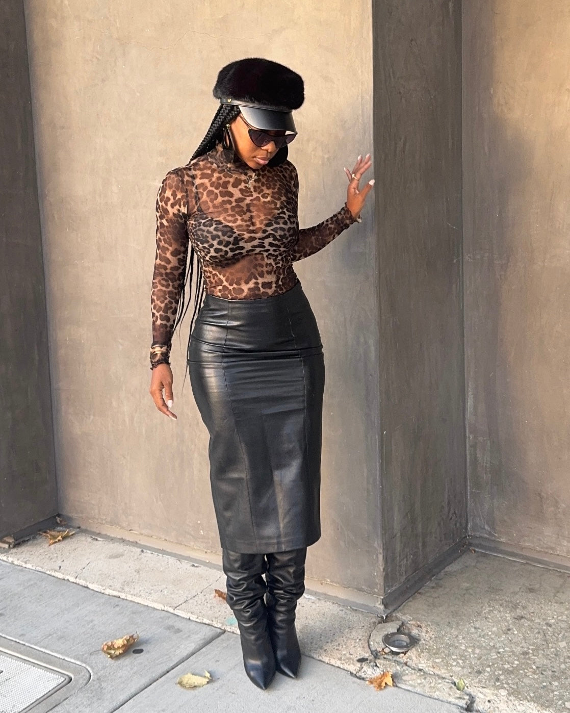 Smooth Talker : Midi Skirt