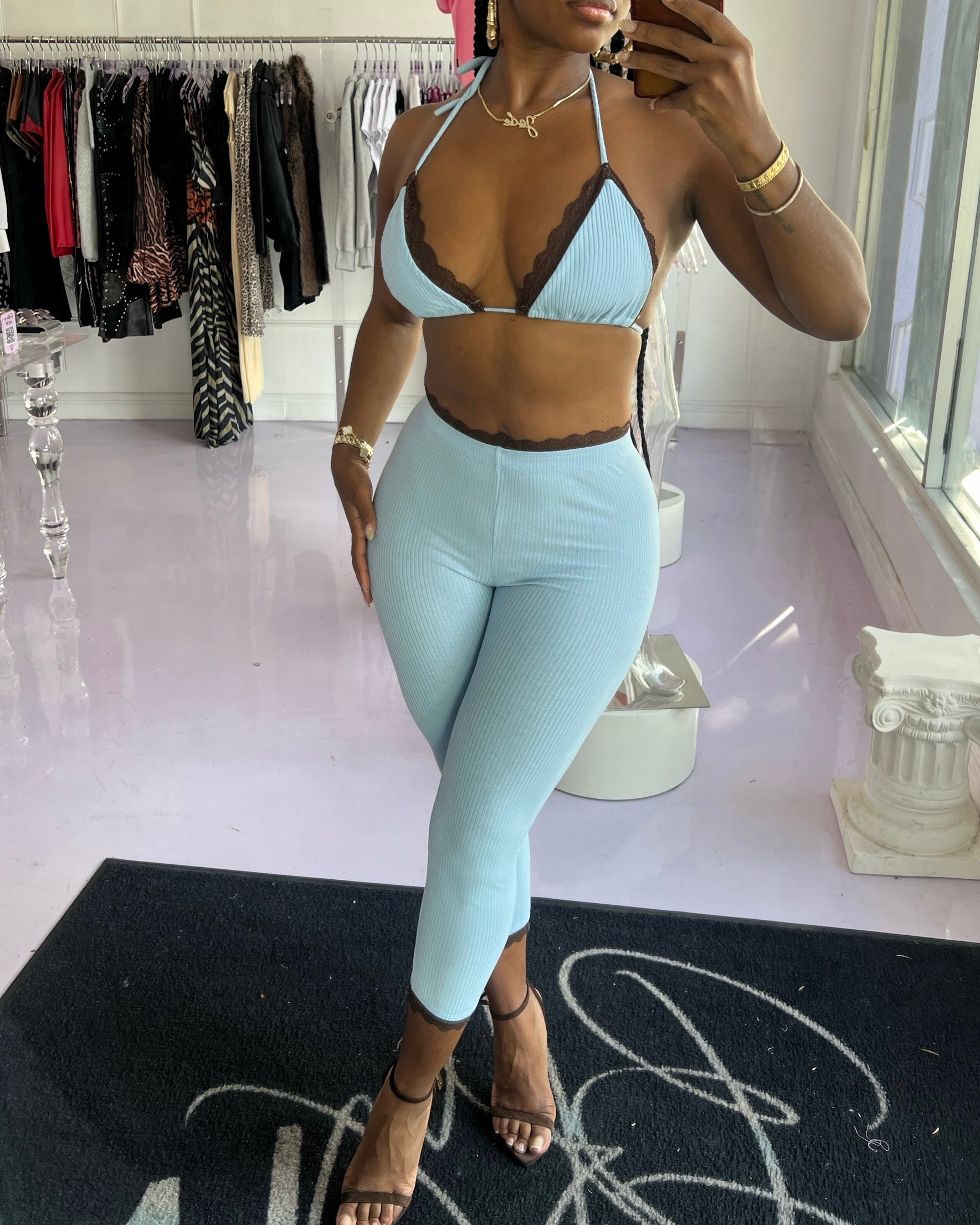 Delicate Fit : Set