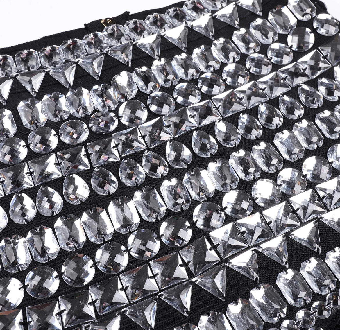 Glitz : Hot Shorts (EST Ship Date 01/27)