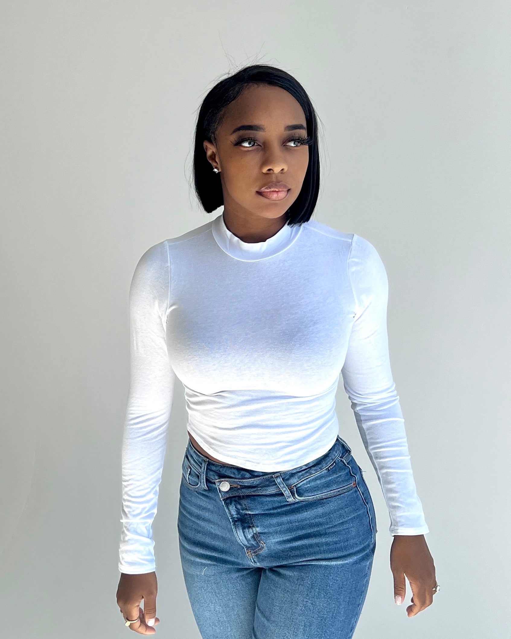 White mock neck crop top sale