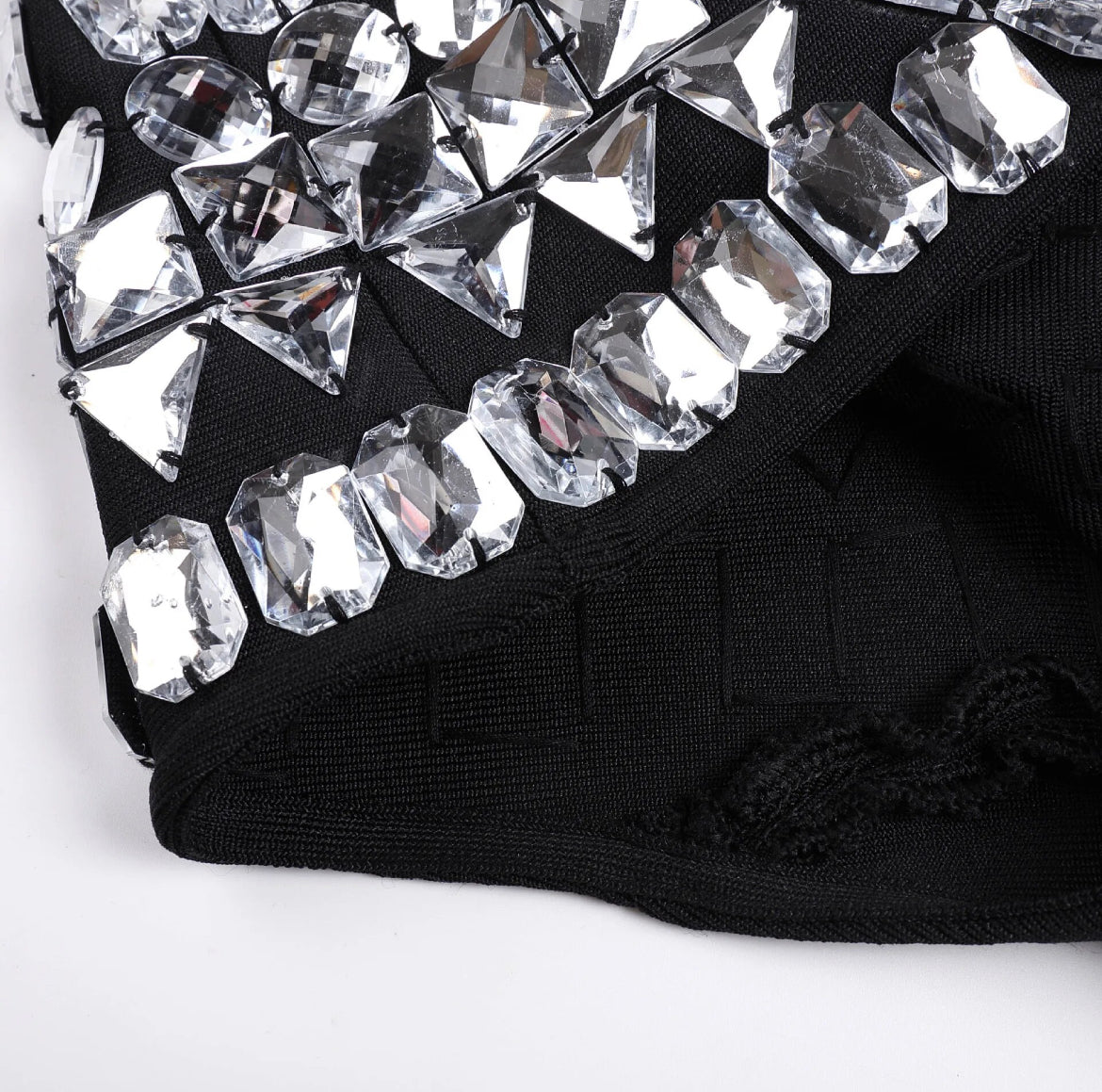 Glitz : Hot Shorts (EST Ship Date 01/27)