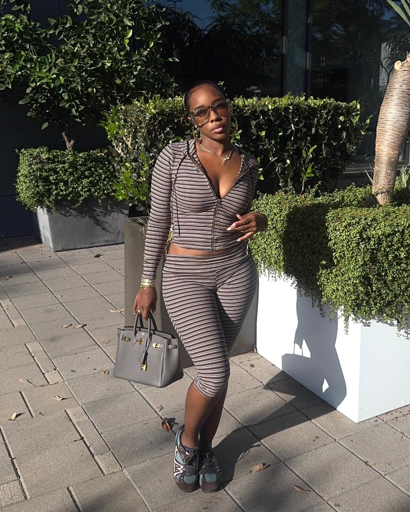 Running Around : Capri Set