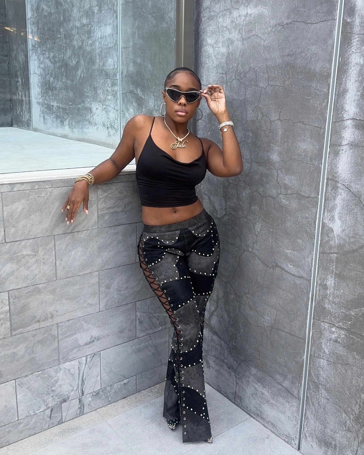 Private Entry : Pants