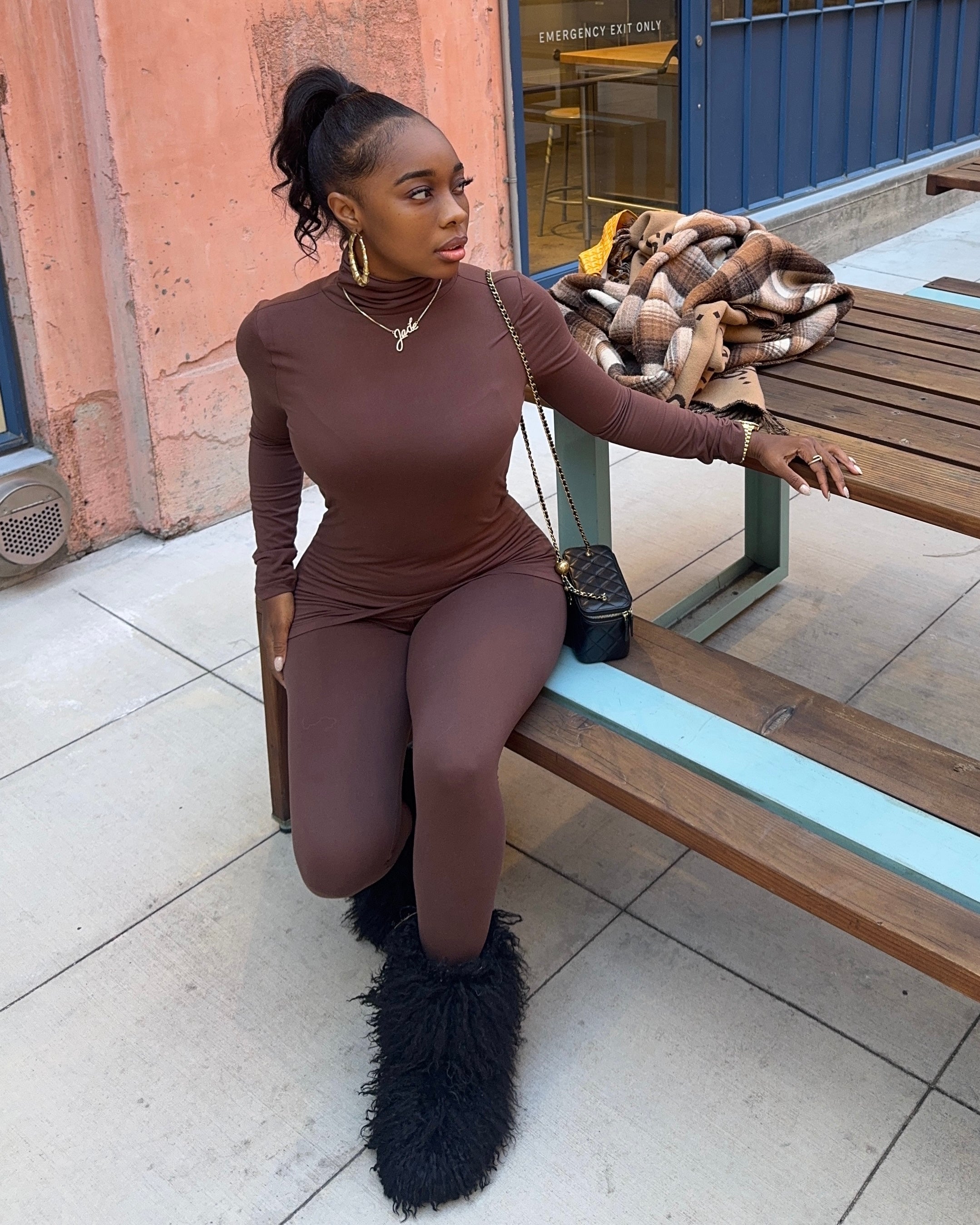 Essential Pt 2 : Set (Brown)