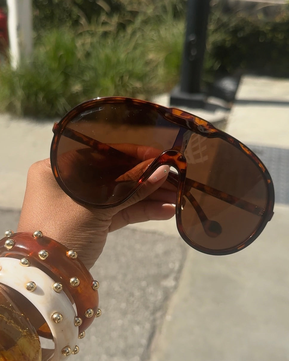 Shade Him : Sunglasses