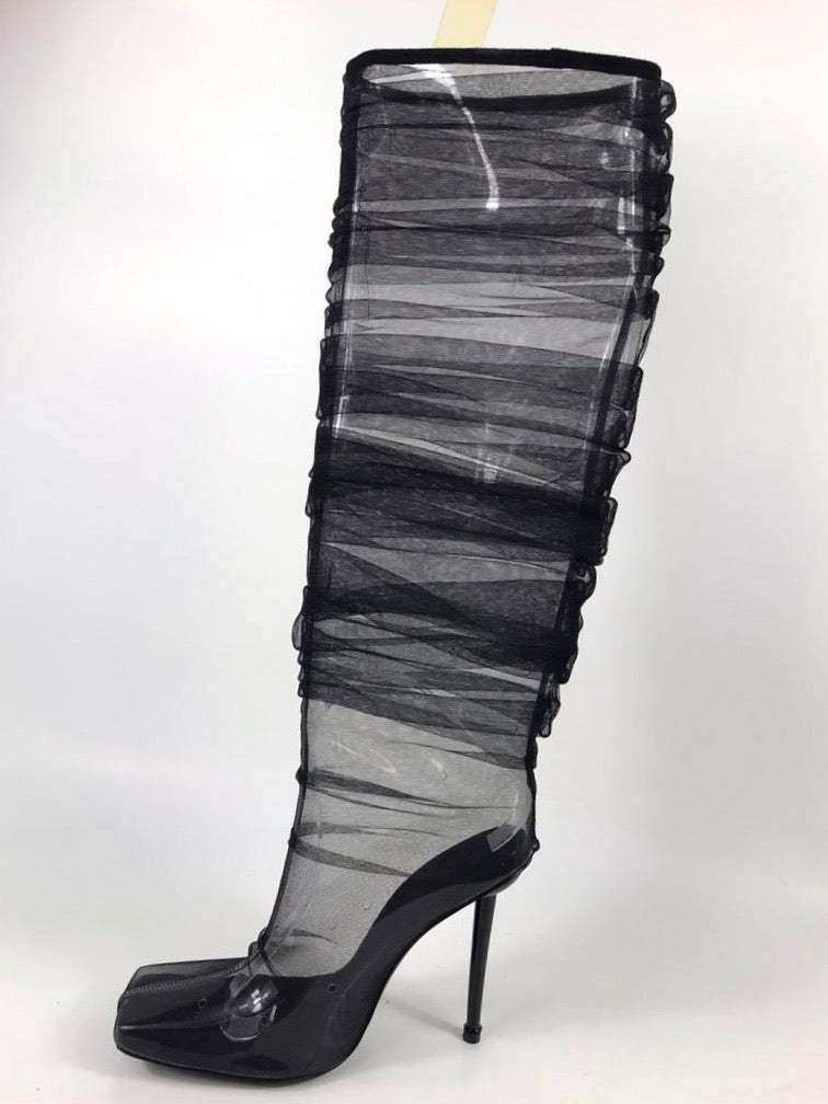 After Dark : Boots 002