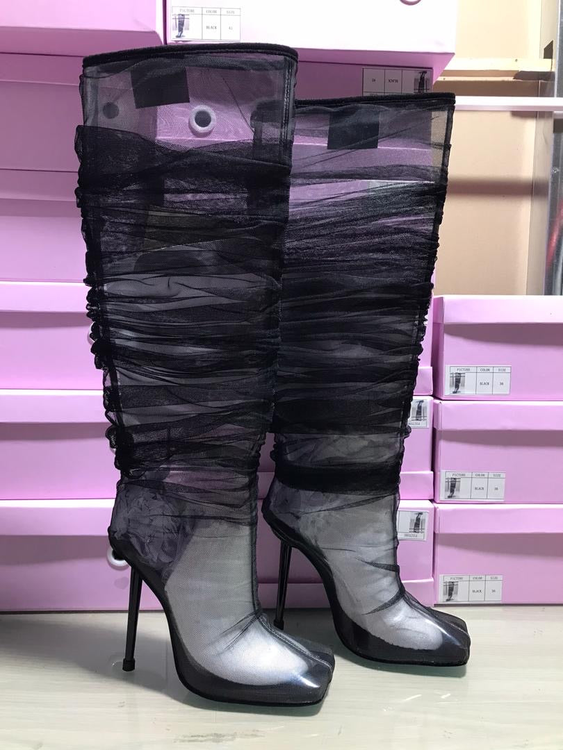 After Dark : Boots 002