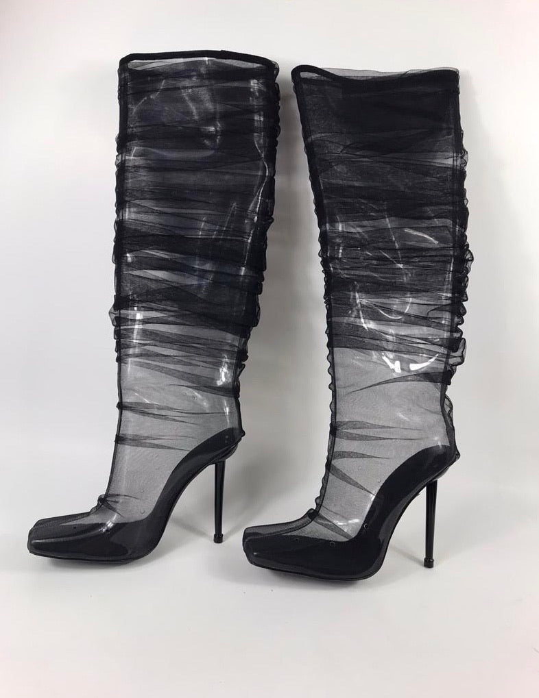 After Dark : Boots 002