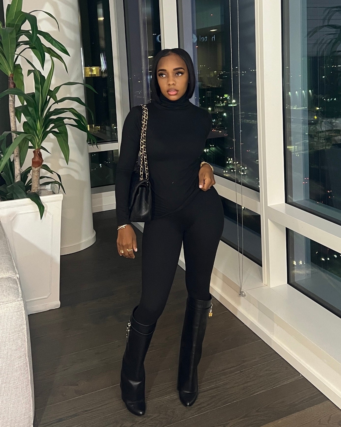 Essential Pt 2 : Set (Black)
