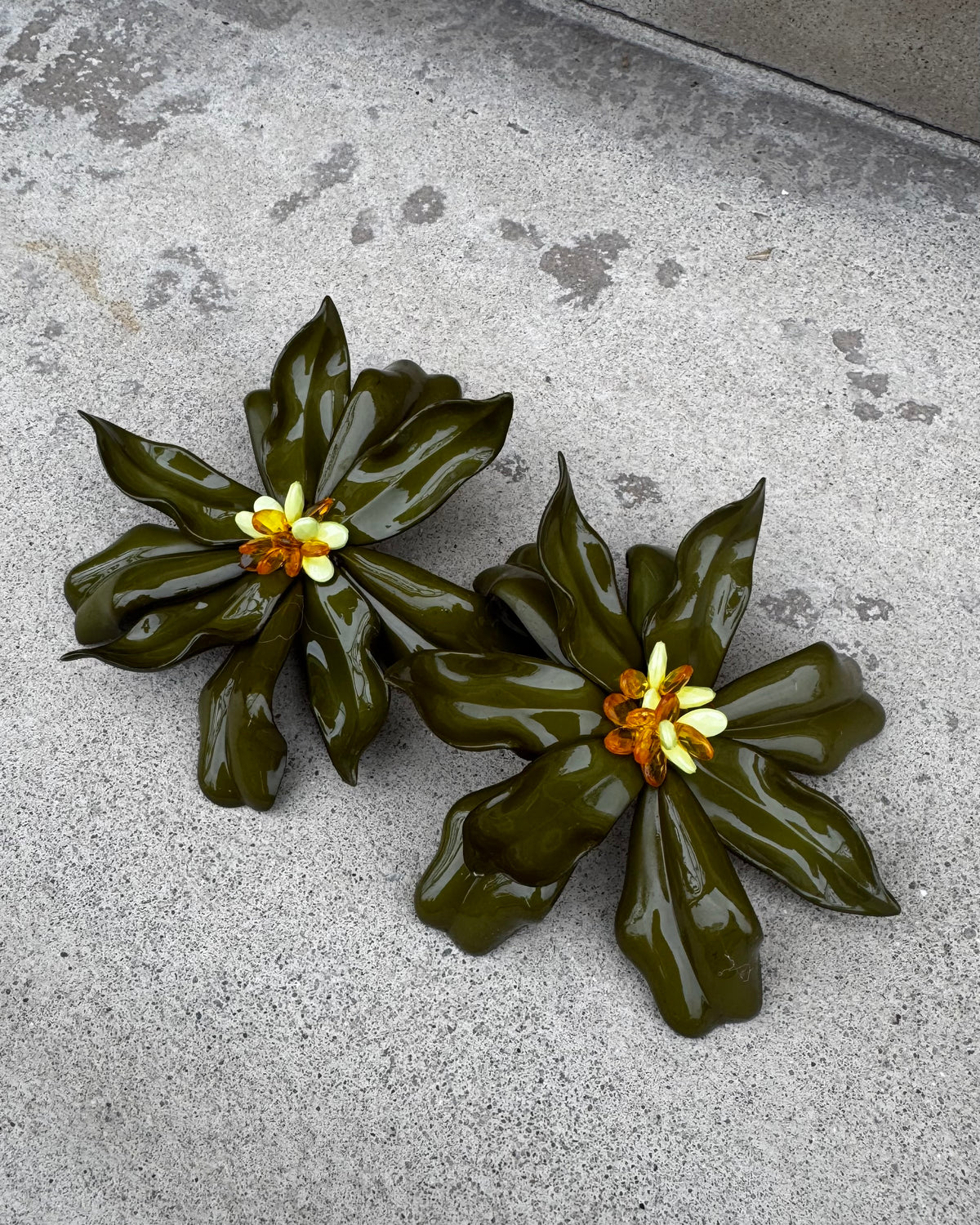 Petal Muse : Earrings