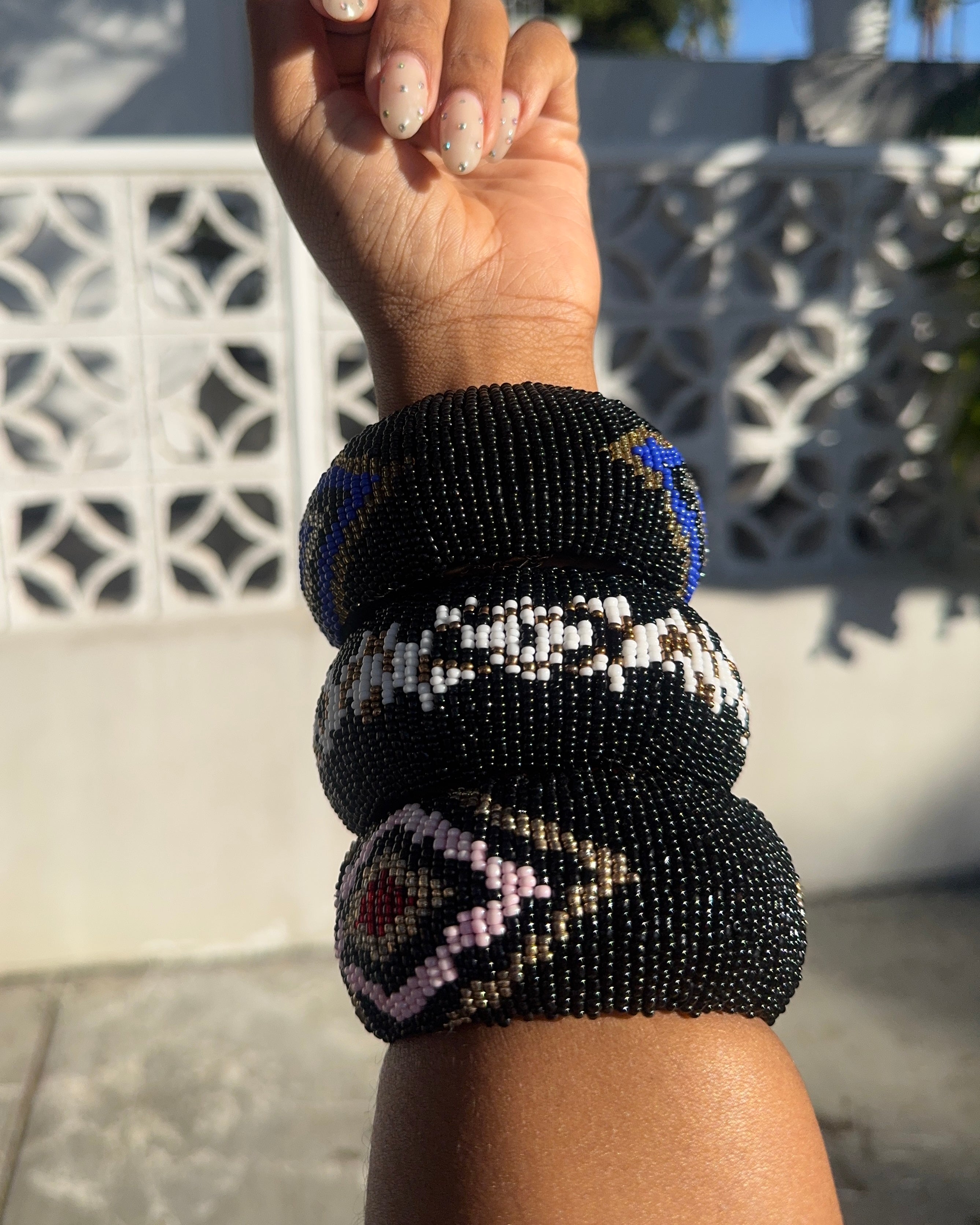 Quest : Bead Cuff (Blue)