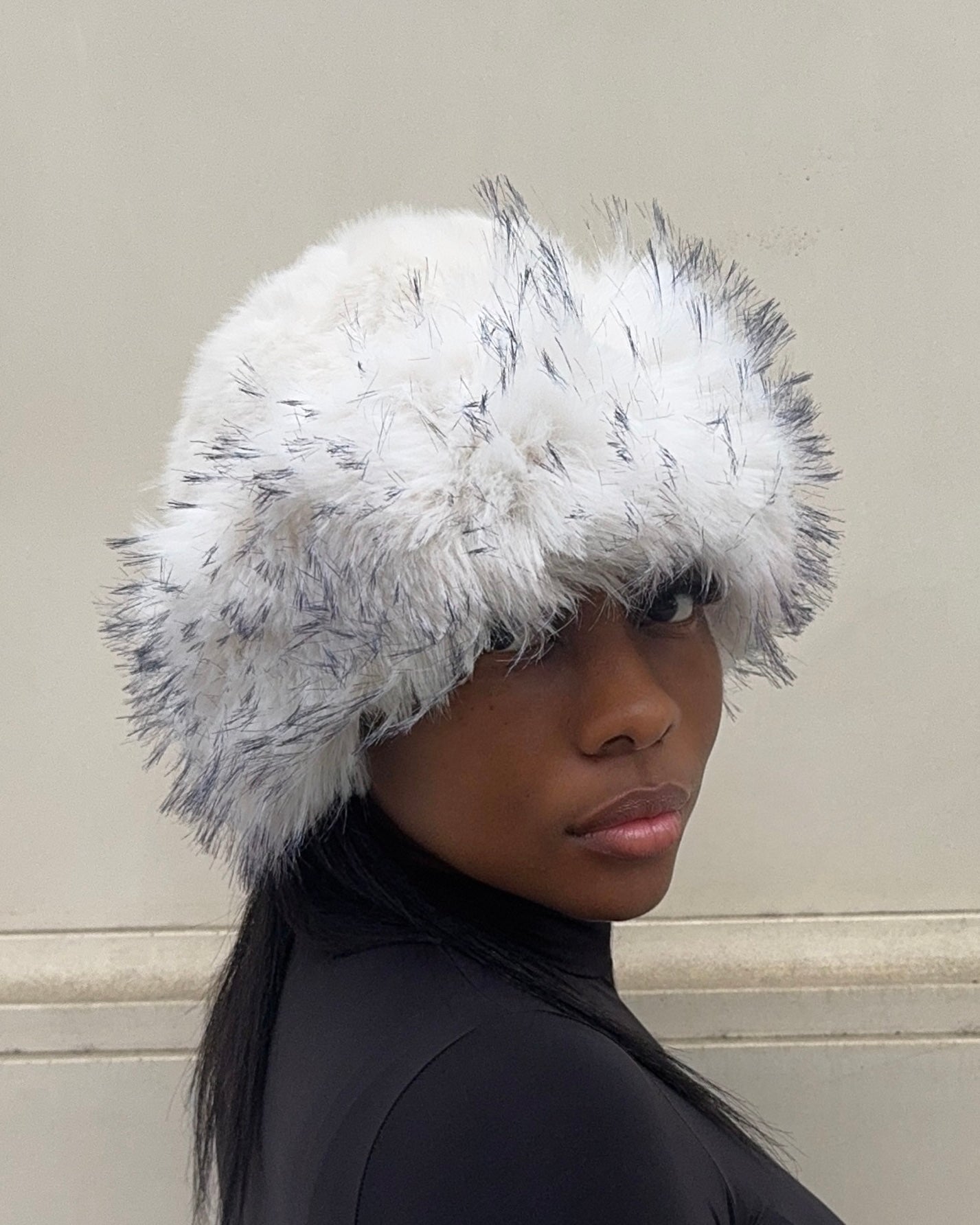 Maison Fur : Hat