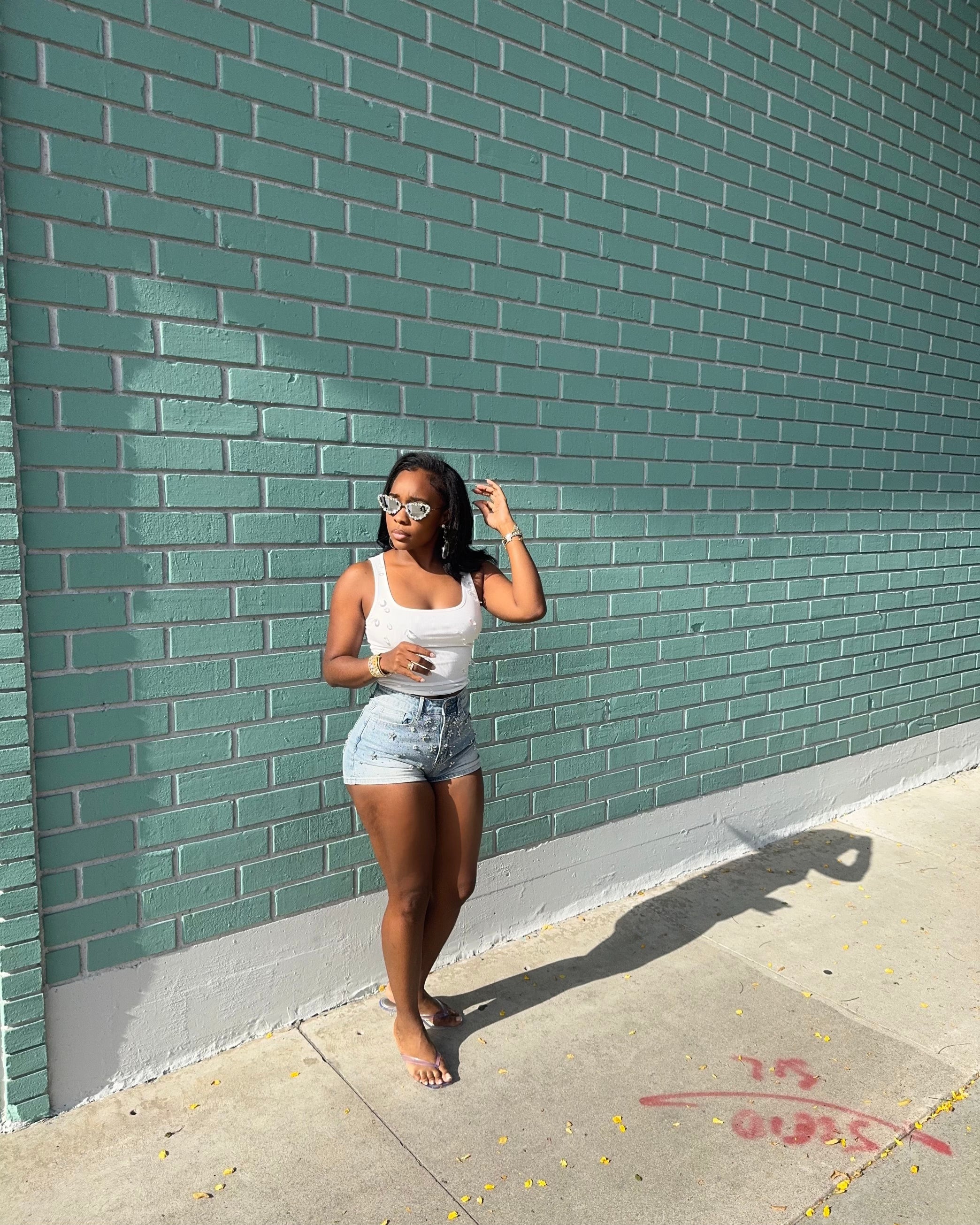 Star Status : Shorts