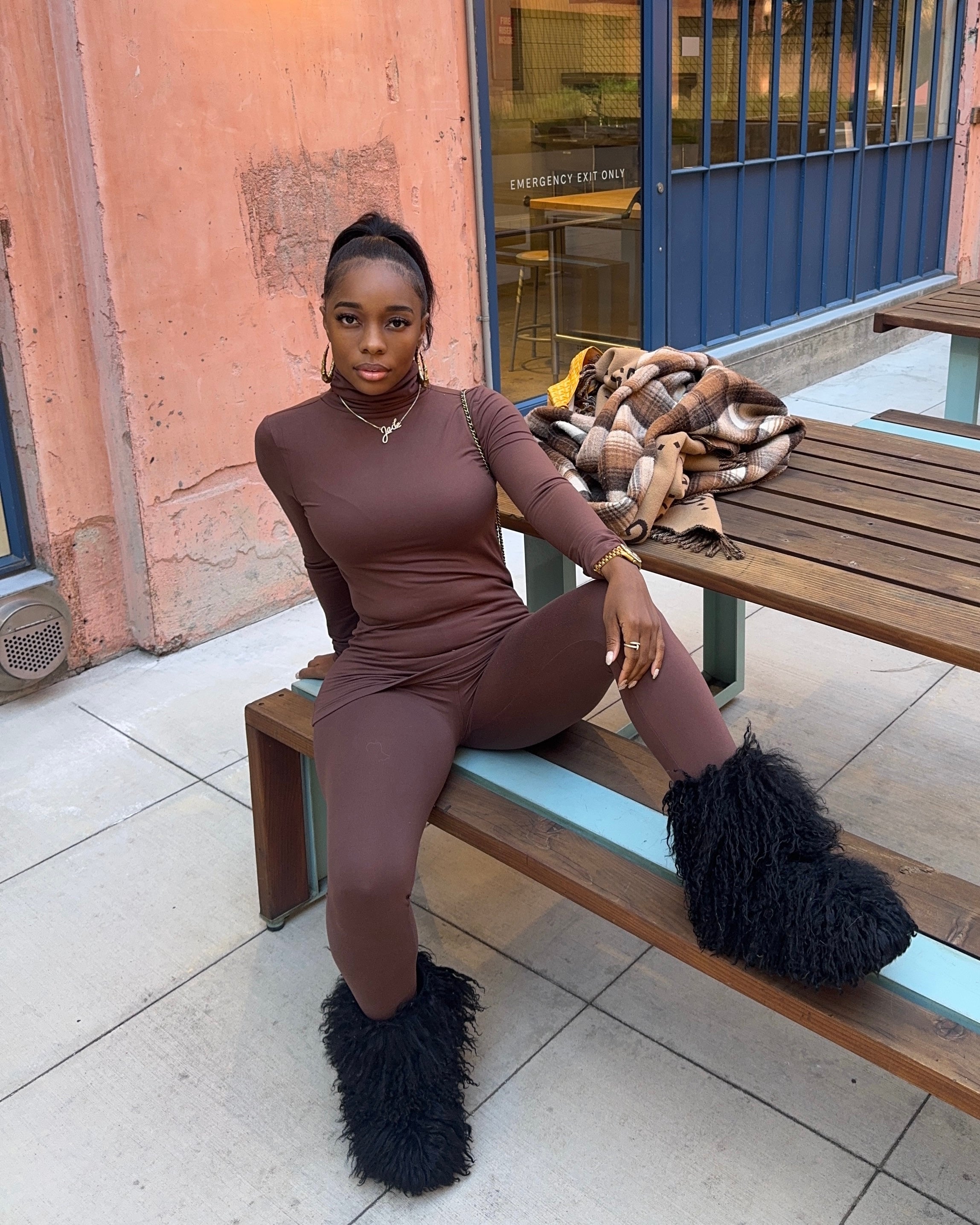 Essential Pt 2 : Set (Brown)