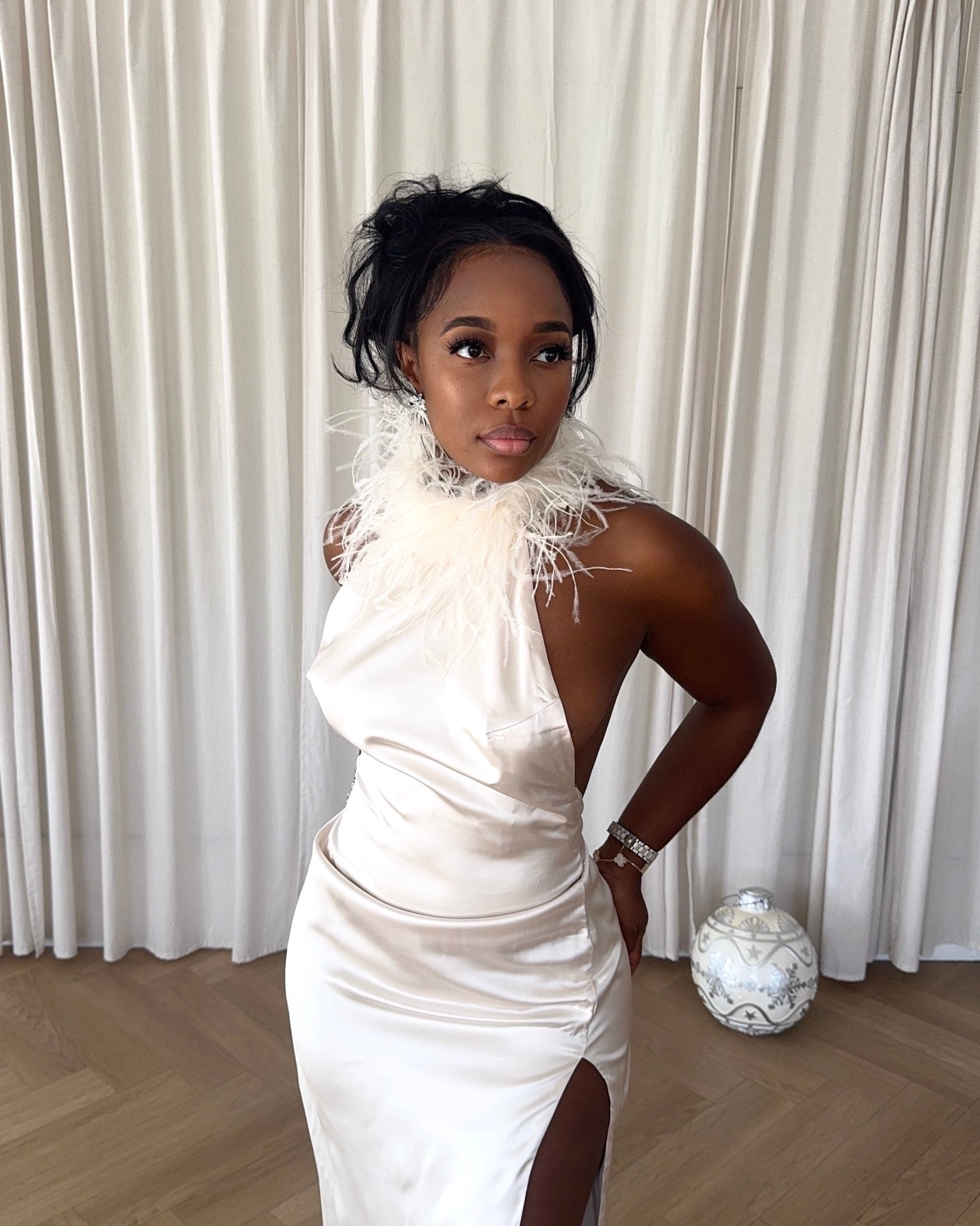 Satin Soirée : Gown