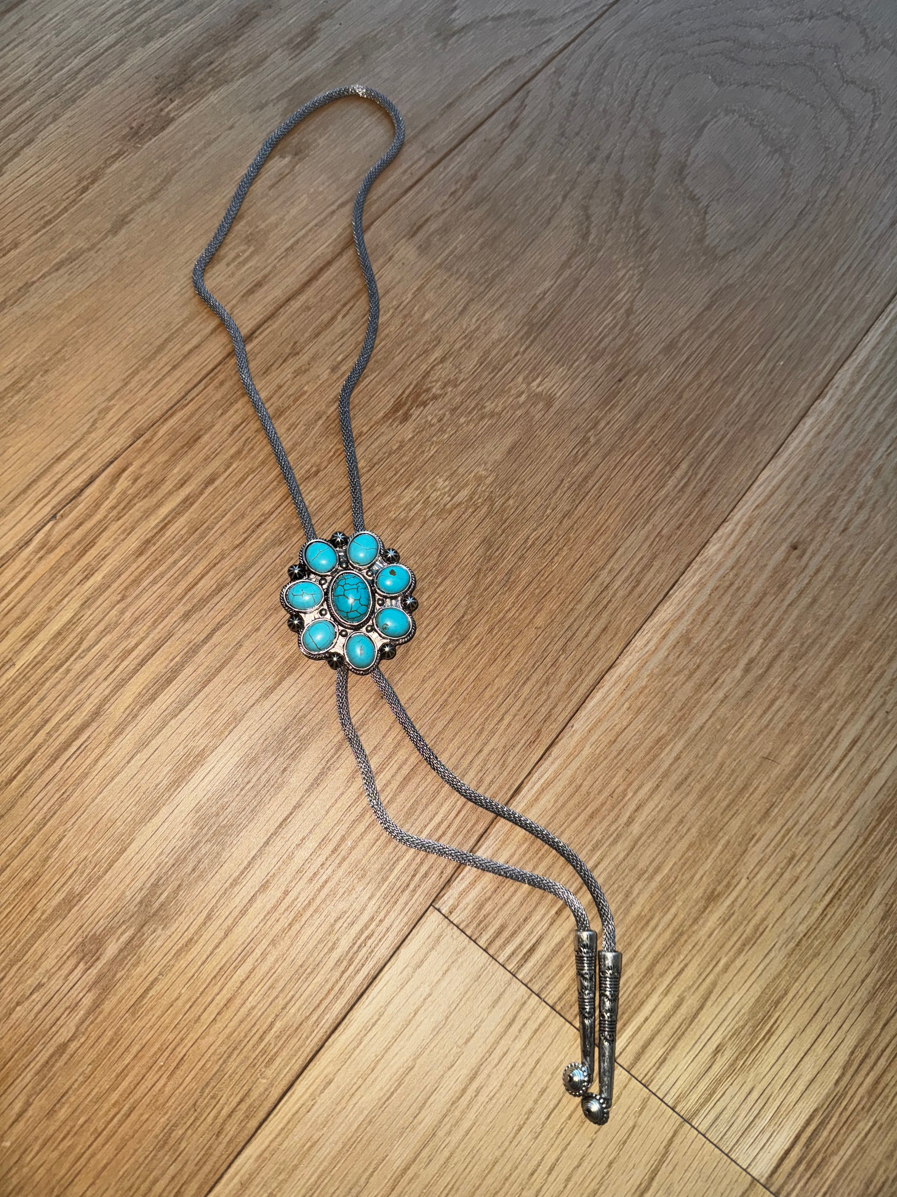 Outlaw Luxe : Bolo Tie