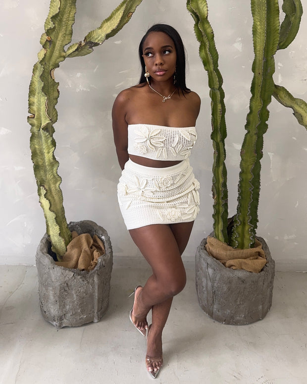 Desert Bloom : Set