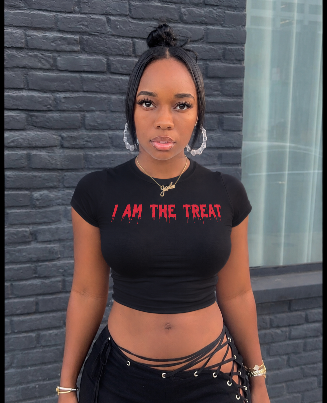 I Am The Treat : T-Shirt